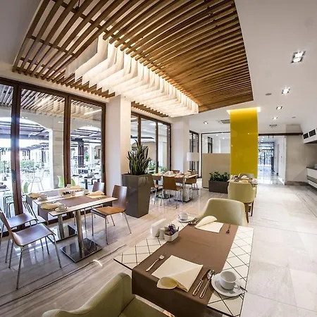 Premier Sands - Full Board Rezort 4*