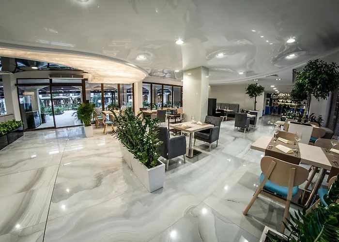 Premier Sands - Full Board Θέρετρο